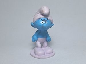 Décoration de gâteau : série 12 figurines_gateau_Schtroumpf_fete-deco-gateau-schtroumpf-grognon(10a).jpg