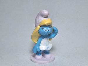 Décoration de gâteau : série 12 figurines_gateau_Schtroumpf_fete-deco-gateau-schtroumpfette(10a).jpg