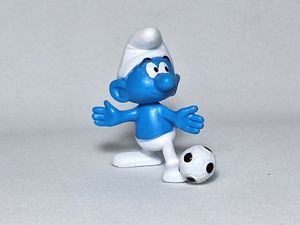 Albert Heijn_albert-heijn_Schtroumpf_mini_albert-heijn-schtroumpf-footballeur(10a).jpg