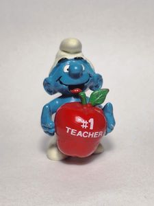 #1 Teacher_apple_Schtroumpf_schtroumpf-20160-promo-apple-1teacher.jpg