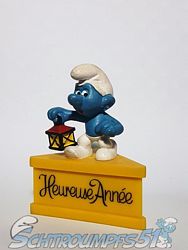 Socle message Français jaune foncé_fr_Schtroumpf_socle-mess_fr_jaune(03a).jpg