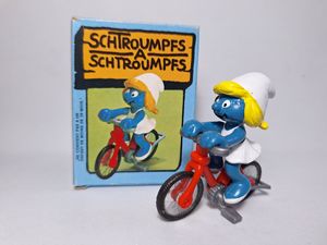 Super Schtroumpf_schtroumpf_Schtroumpf_super-schtroumpf-40236-schtroumpfette-velo(30a).jpg