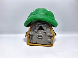 Petite Maison Schtroumpf première édition_maison_pte_Schtroumpf_petite-maison-schtroumpf-verte-schleich-40012.jpg