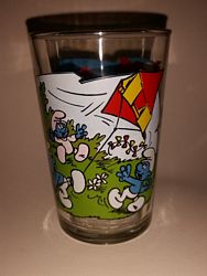 verres bénédictin 1990_benedictin_Schtroumpf_verre_benedictin1990(1).jpg