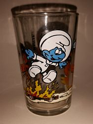 verres Maille 1984_maille_Schtroumpf_verre_maille1984(1).jpg